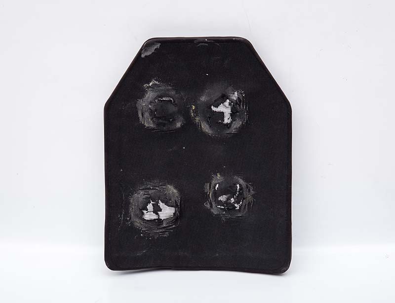 打靶测试防弹插板