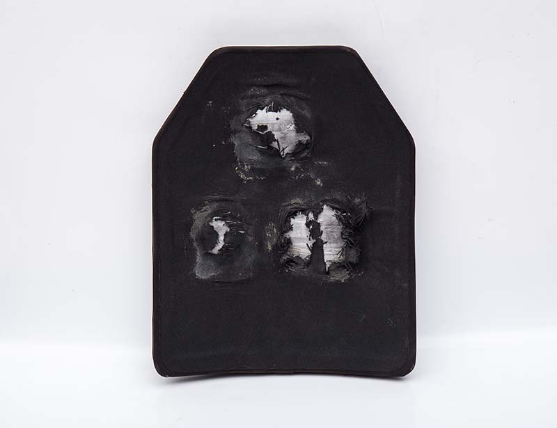 打靶测试防弹插板